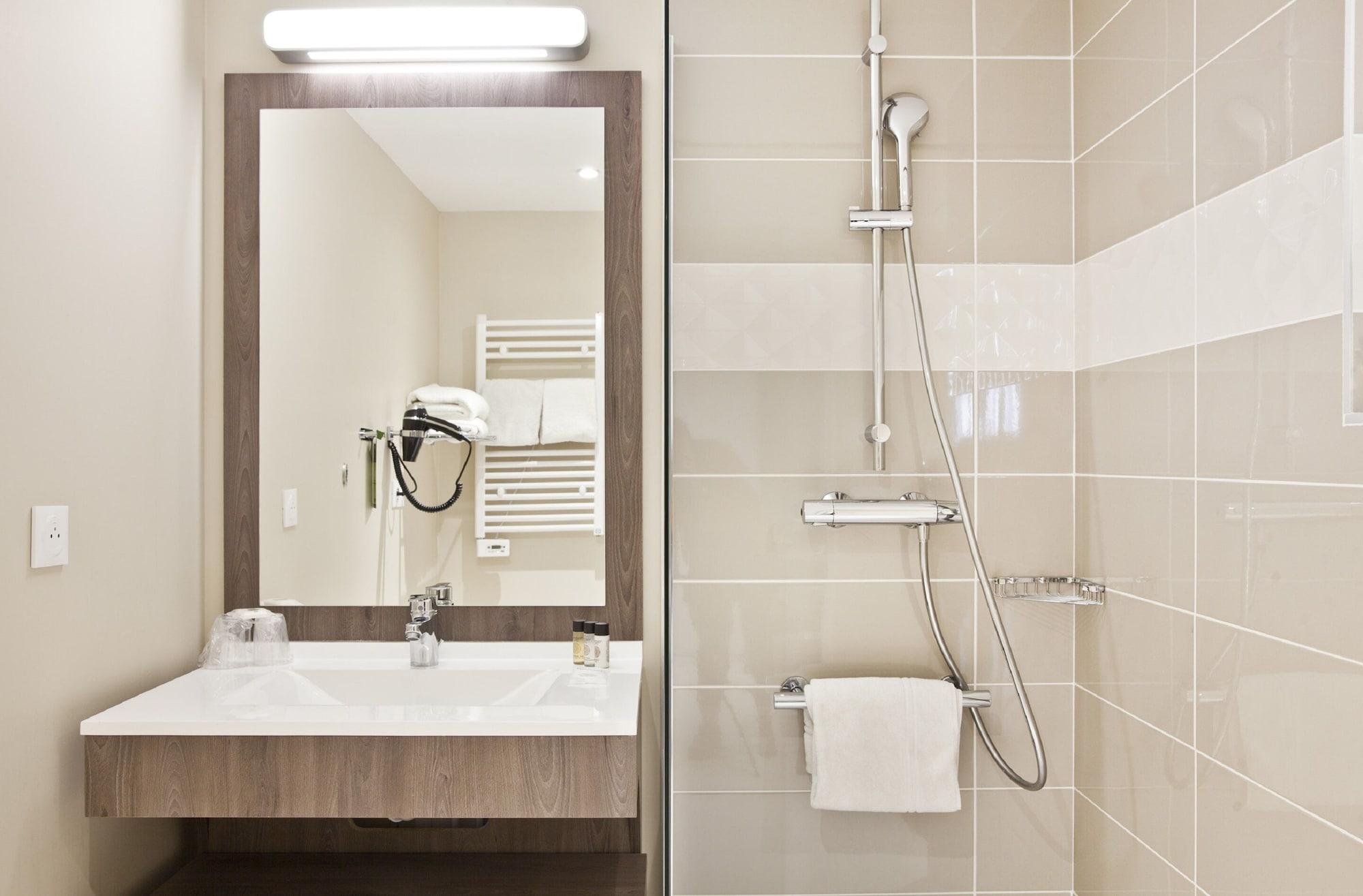 Residhome Appart hôtel 4*
